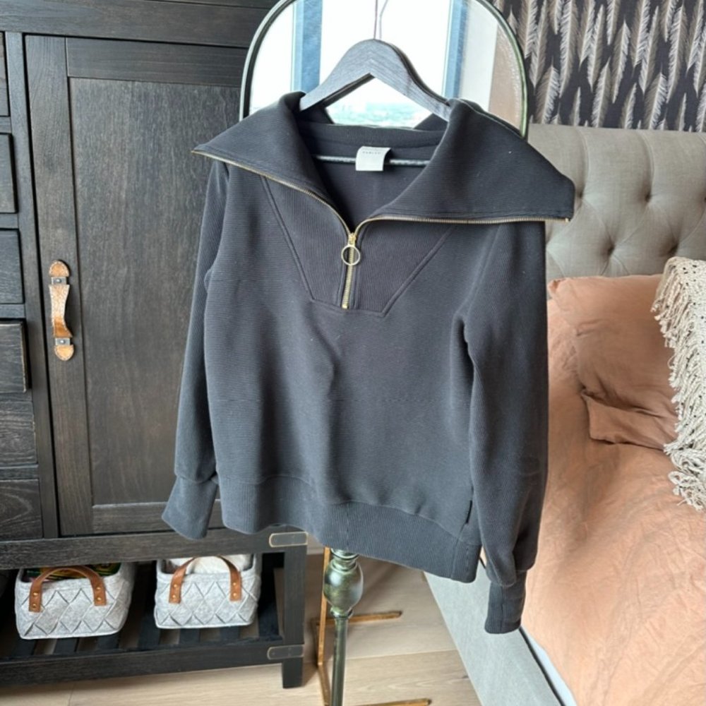 Varley Ribbed Pullover - image 1